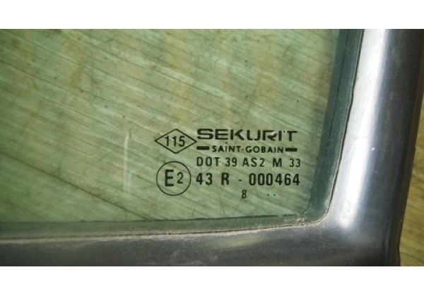 склo, кутник лівої передньої дверки Renault Master II, 98-03